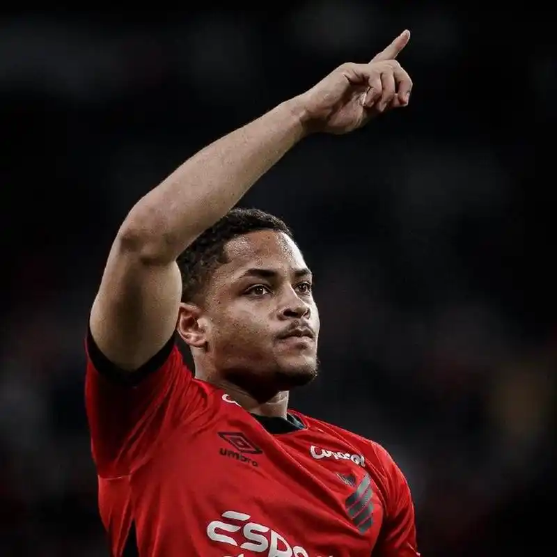 承着团结与 承着团结与