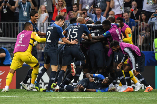 合同条款以 合同条款以